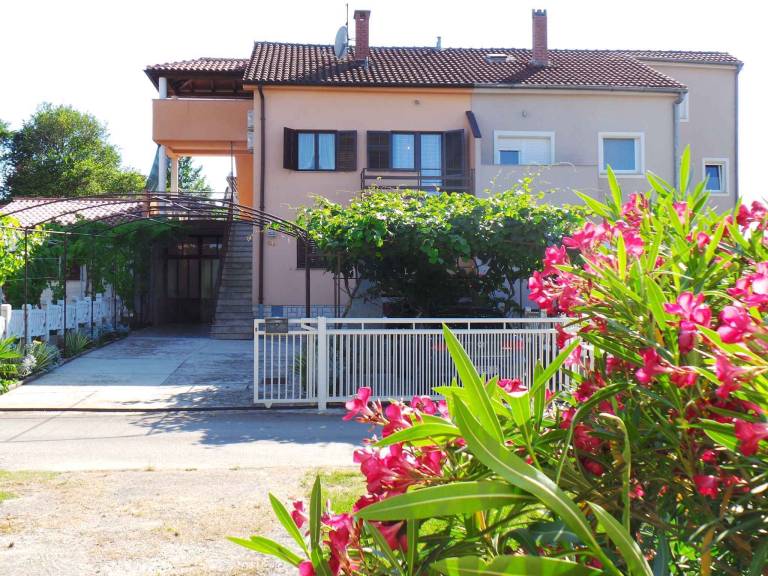 Apartment Štinjan