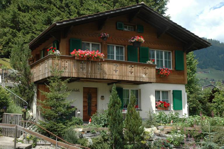 Bärgchutzli Parterre 1 5 Zimmerwohnung