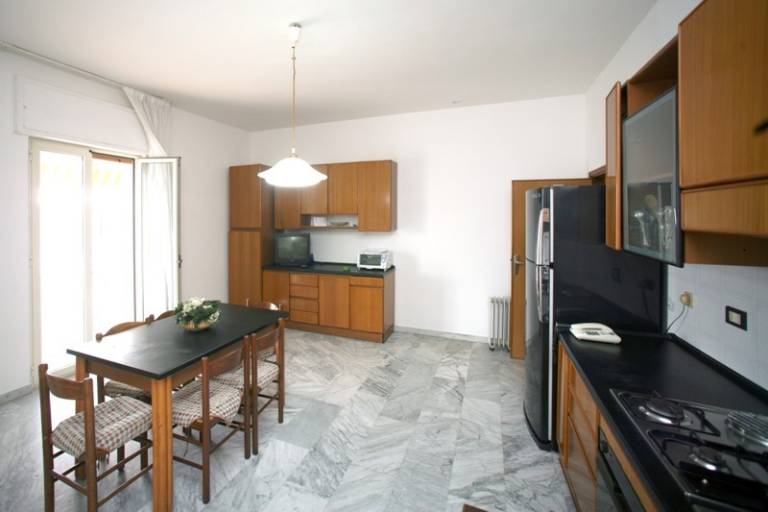 Rental apartment with 3 rooms for 8 persons — photo 5