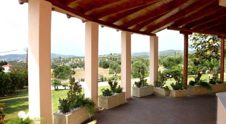 Fully equipped villa with terrace, garden & grill | Perfect for remote work | Pets are welcome — photo 3