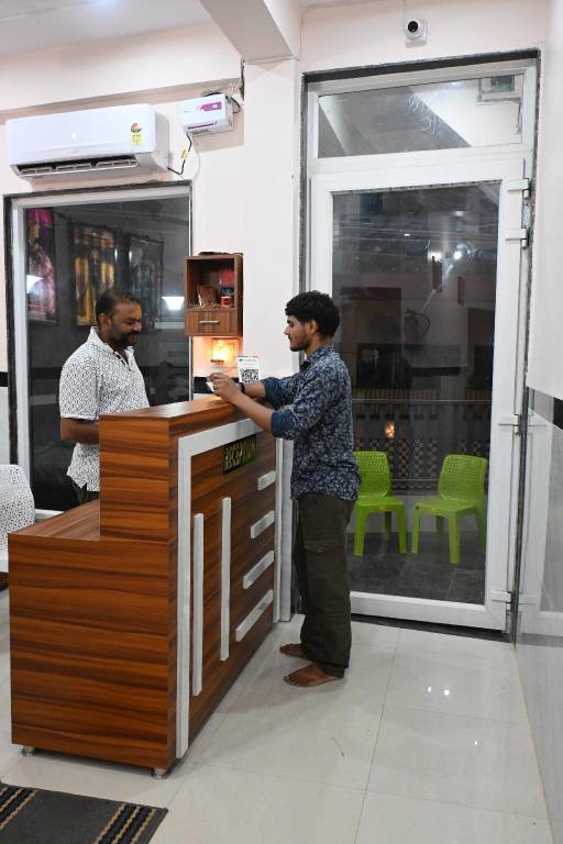 Shree Jee Hotels — photo 3