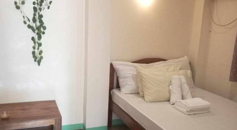 Apartment with hot tub in Puerto Princesa