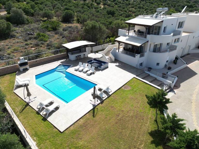 Βίλα Milatos Beach