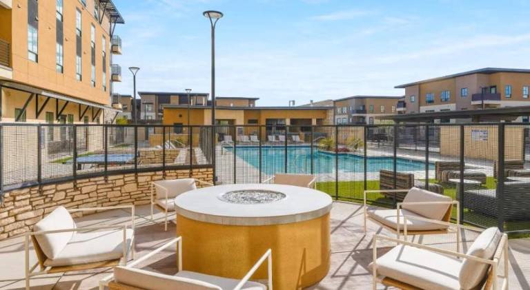 Landing Apartments at Ballpark Village - Goodyear — photo 5
