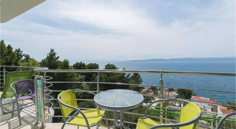 Pleasant holiday apartment | Pets allowed in Brela