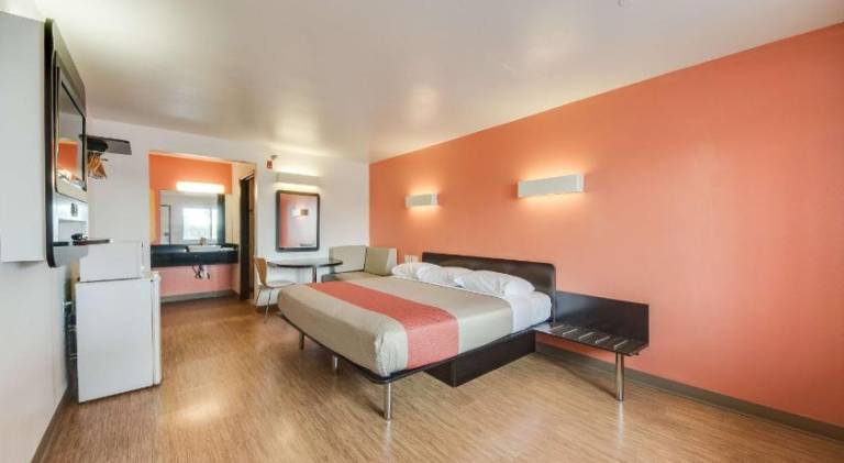 Motel 6 Brownsville, TX - North — photo 2