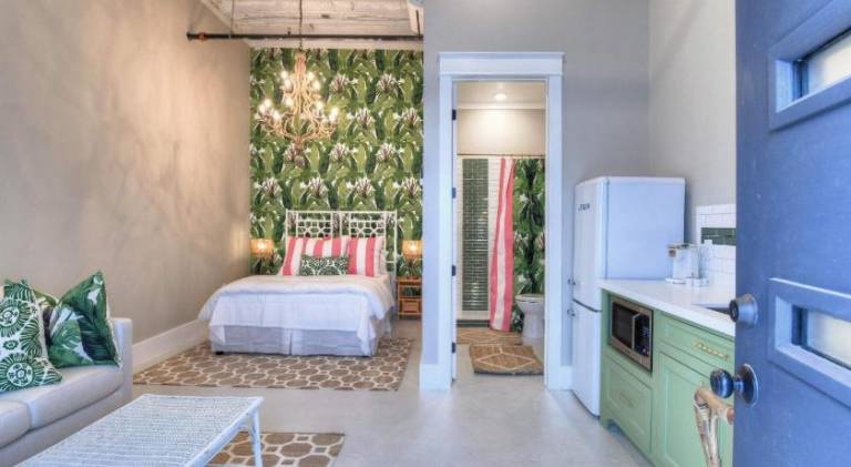 Rental apartment with yard & terrace | Perfect for remote work in Galveston, TX