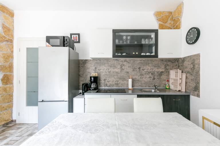 Apartment with patio & barbeque | Sea view | Next to the beach | Pets are welcome — photo 5