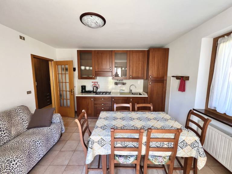 Apartment with 2 rooms for 5 persons — photo 2