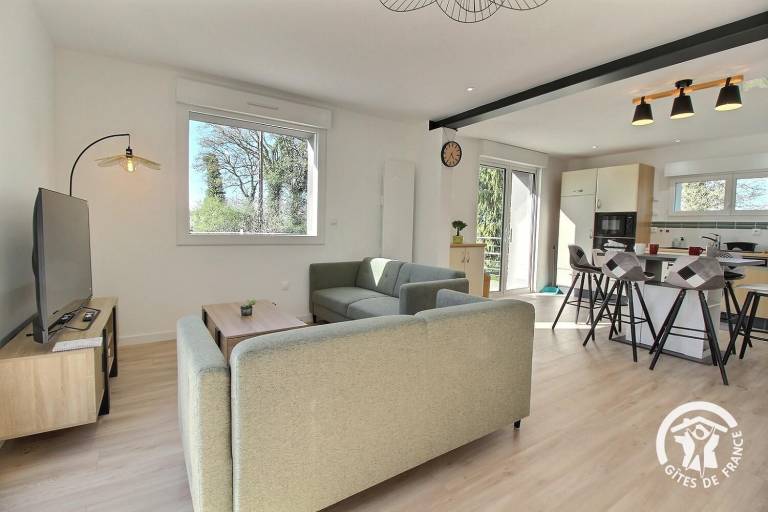 Gite with yard & patio | Pets are welcome — photo 2