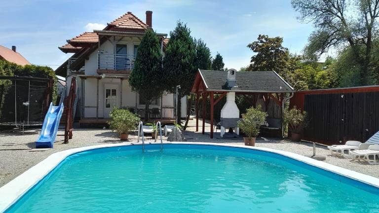 Apartment Balatonmáriafürdő