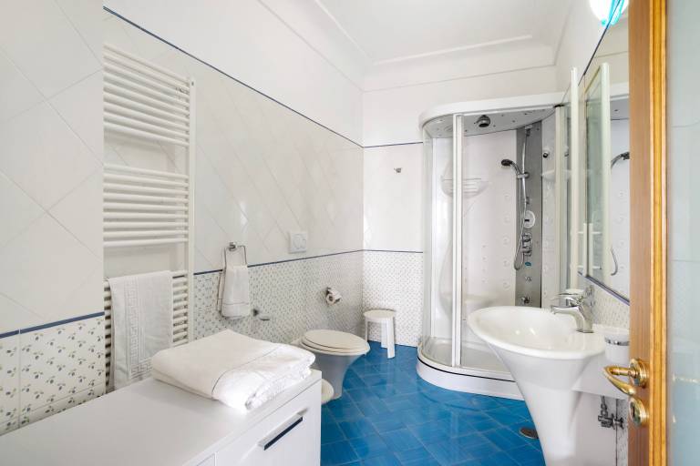 Amalfi Room with Sea View — photo 5