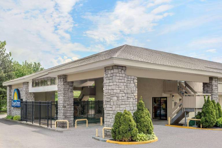 Days Inn by Wyndham Columbus Fairgrounds in Franklin, OH