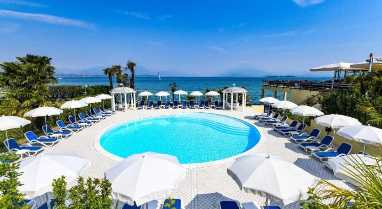 Lido International — photo 2