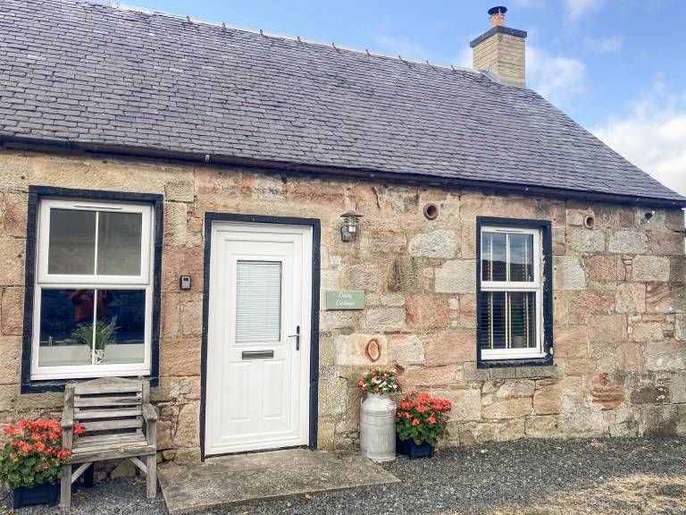 Dairy Cottage UK39522
