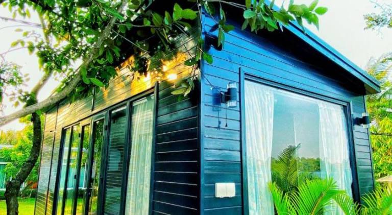 Kampot Riverfront Boutique — photo 4