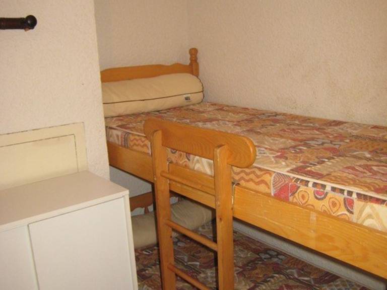 Air-Conditioned Studio with Sleeping Area and 10m² South-Facing Terrace — photo 5