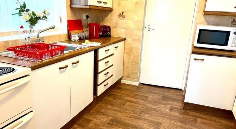 Holiday apartment with 3 rooms for 5 persons — photo 4