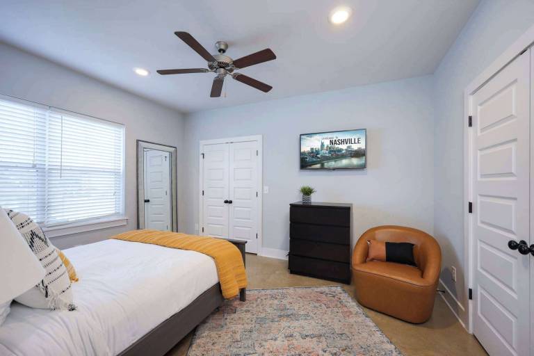 Condo  Beacon Square