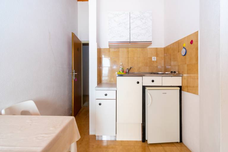 Studio flat near beach Mandre, Pag (AS-4101-c) — photo 4