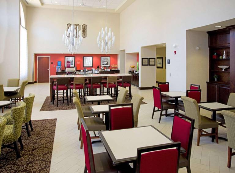 Hampton Inn by Hilton Schenectady Downtown — photo 3