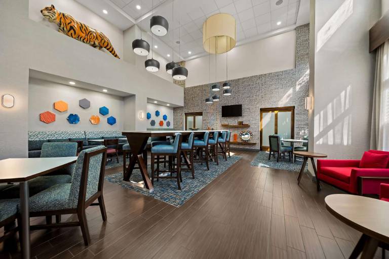 Hampton Inn & Suites Opelika-I-85-Auburn Area — photo 5