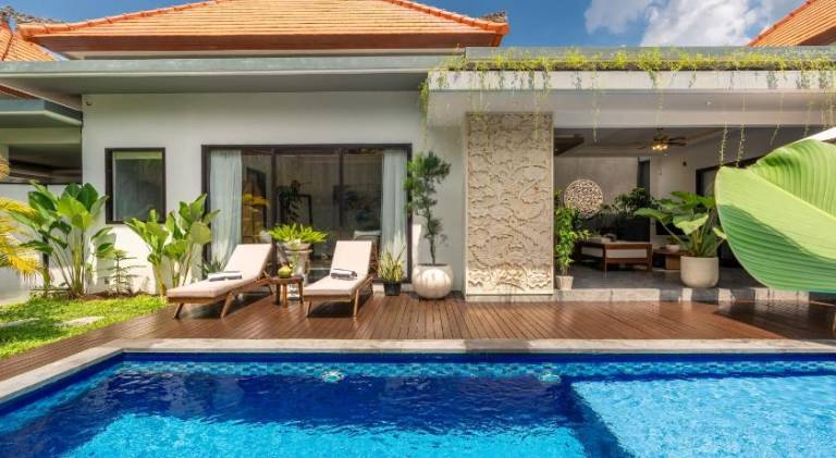 Villa with pool in Denpasar