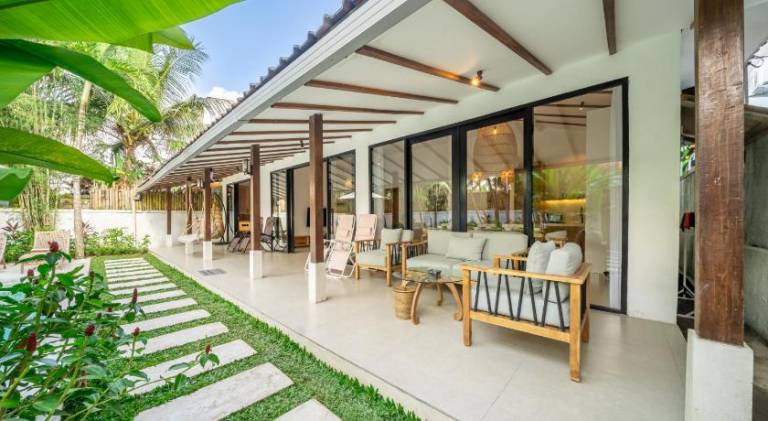 Villa with pool | Pets allowed — photo 5