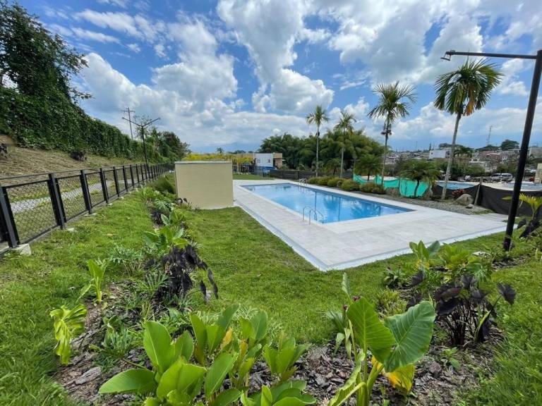 Lovely holiday apartment with barbeque, jacuzzi & pool | Pets allowed — photo 3