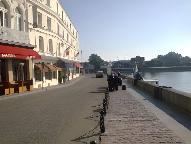 Best Western Le Cheval Blanc in Honfleur