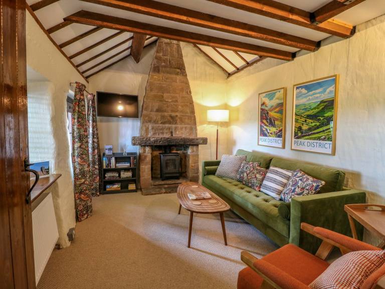 Cottage with garden — photo 3