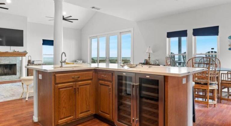 House | Beach nearby | Pet-friendly — photo 4