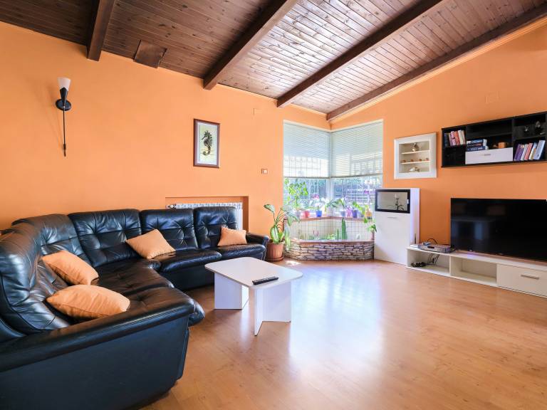 Fully equipped house with terrace, BBQ & garden | Dogs allowed — photo 5