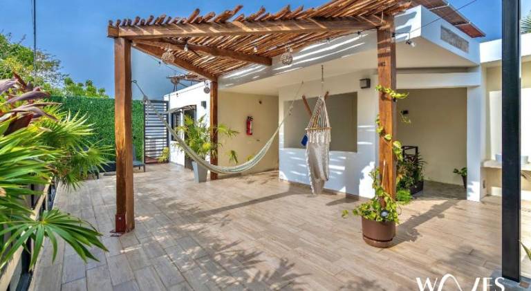 Exclusive 3-bedroom house with a large roof terrace and private pool — photo 5