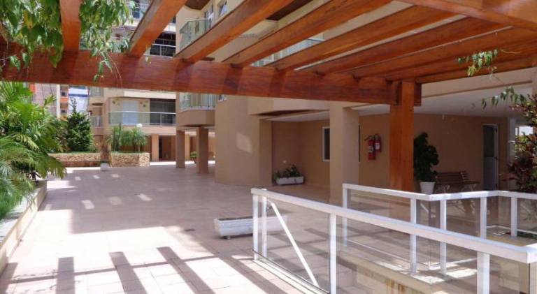 Holiday apartment with hot tub & pool — photo 4