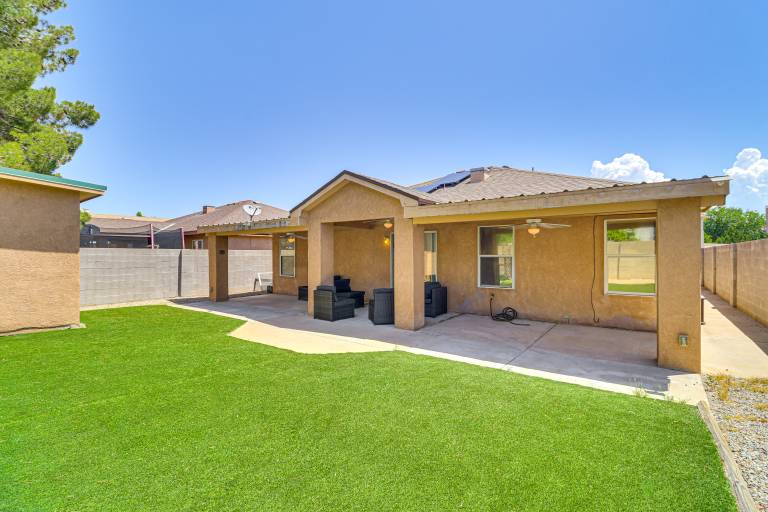 4 Mi to Old Town Pet Friendly Home w Fenced Yard