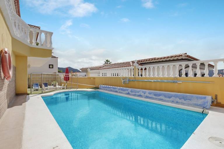 Villa  Los Cristianos