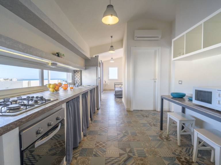 Holiday apartment with terrace & barbeque — photo 3