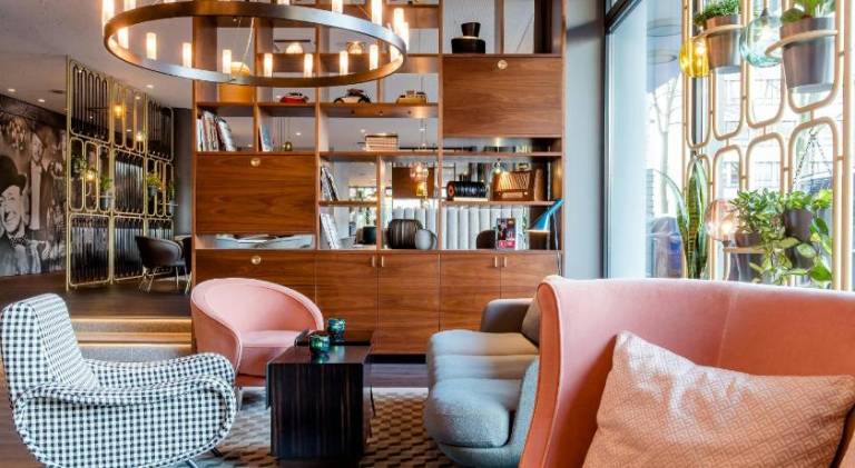 Motel One Essen — photo 4