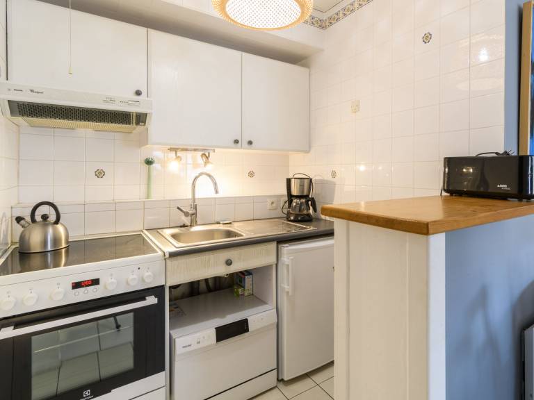 Fully equipped charming rental apartment | Beach nearby | Pets allowed — photo 5