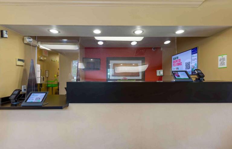 Extended Stay America Select Suites - Baltimore - BWI Airport - International Dr. — photo 2