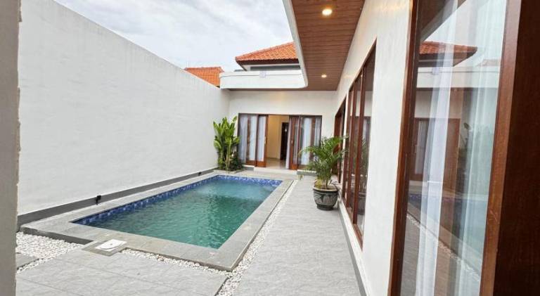 Beautiful villa with hot tub, private pool & patio | Pets allowed in Canggu