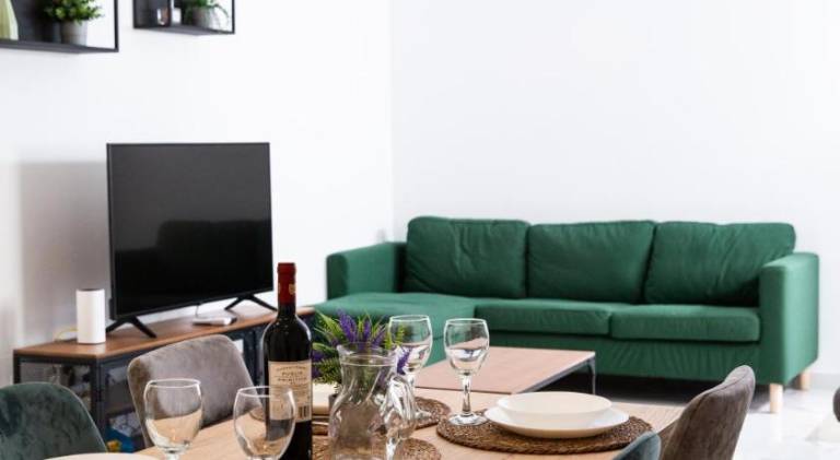 Sliema 2BR Backyard Flat by Arco Collection in St. Julian's