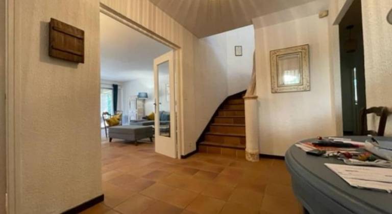 Villa with 4 rooms for 8 persons — photo 2