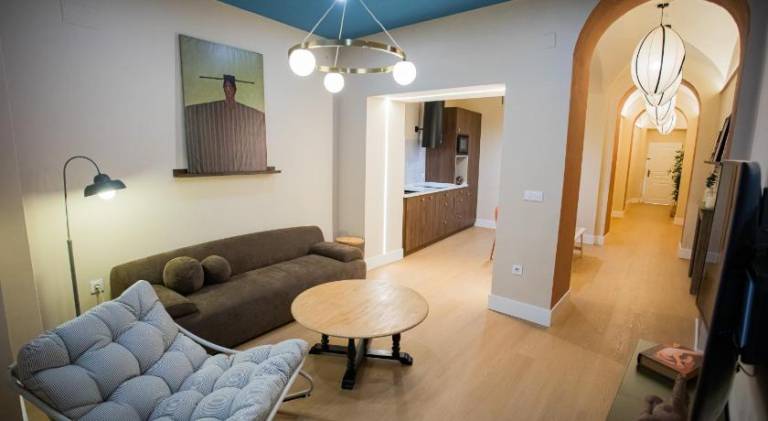 Ample vacation home | Pet-friendly — photo 2