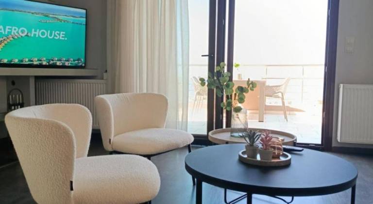 Reflections Apartments- Relaxed Stay near the Beach, Chania — photo 2