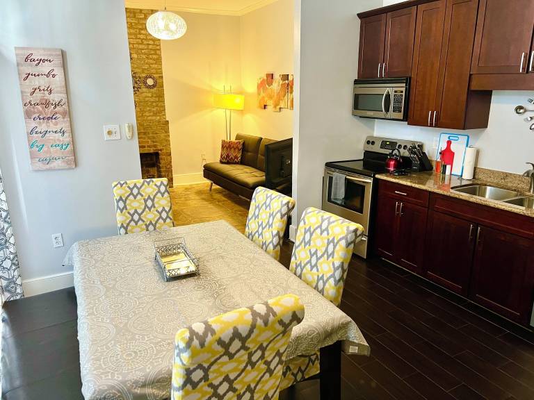 Cabin Faubourg Lafayette