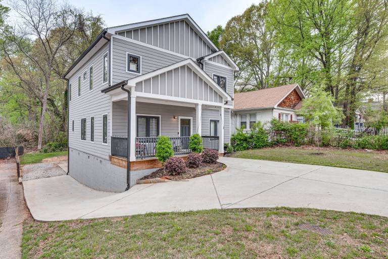 House Sylvan Hills