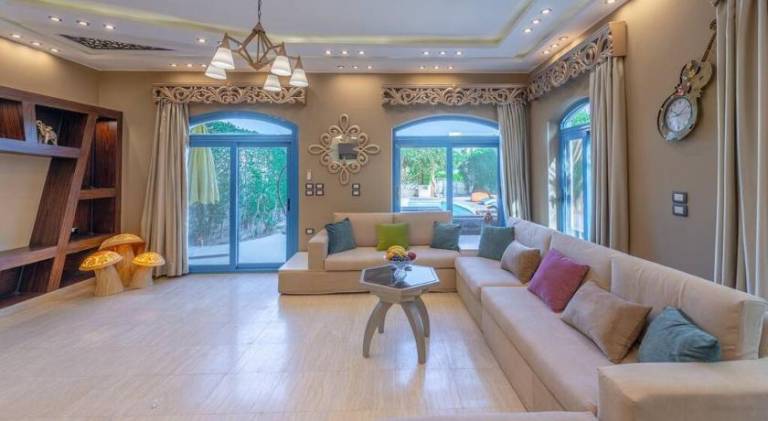 Villa with pool — photo 3