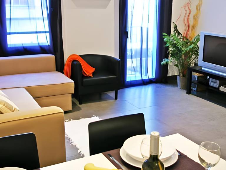 Holiday apartment with terrace, yard & pool in Sitges